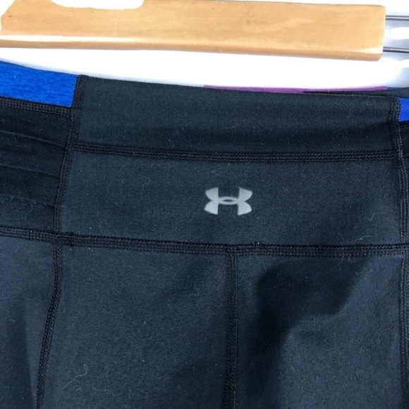 Under Armour Women's Size XS Black Straight Leg Activewear Yoga Pants - Picture 3 of 6